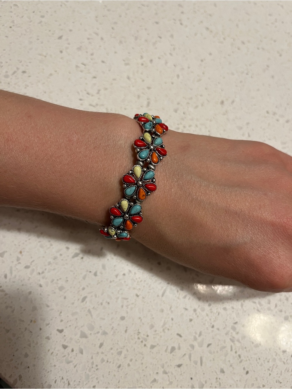 Multicolor Floral Teardrop faux turquoise Stone stretchy Bracelet - Picture 2 of 9